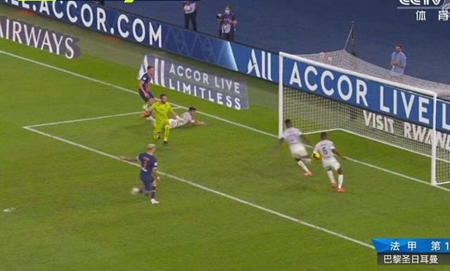 九游账号登录中心官网-集结日纽约尼克斯调整名单以备法甲；门线救险环节打磨；引发热议；轮换策略成焦点(纽约尼克斯阵容)